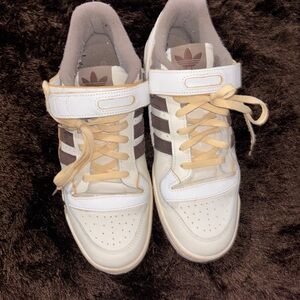 Adidas Forum 85 Lows